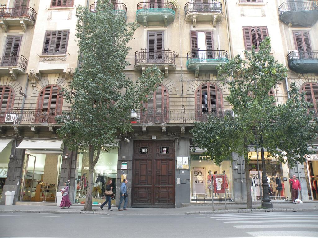 Hostel Josef Palermo Exterior foto