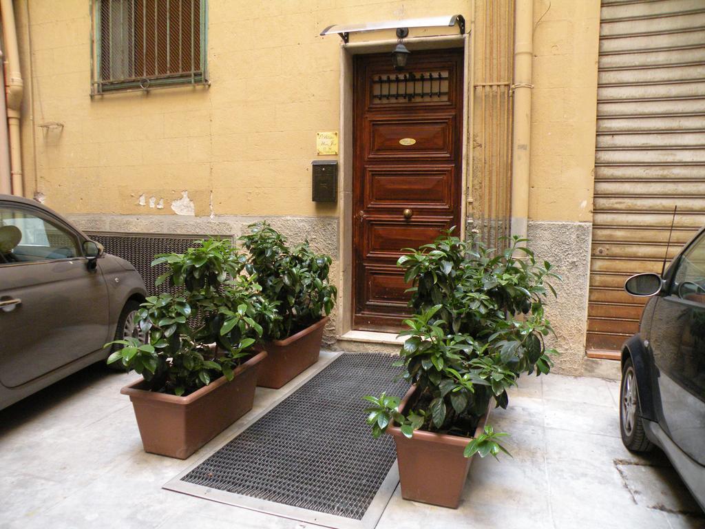 Hostel Josef Palermo Exterior foto